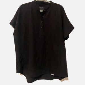 FIGS Women’s Manila Oversized Scrub Top - Black XL